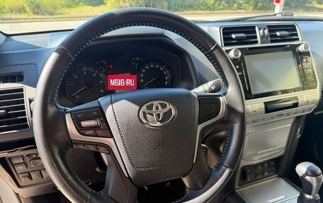 Toyota Land Cruiser Prado 150 рестайлинг 2, 2018 год, 4 350 000 рублей, 12 фотография