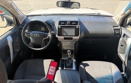 Toyota Land Cruiser Prado 150 рестайлинг 2, 2018 год, 4 350 000 рублей, 17 фотография