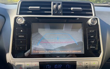 Toyota Land Cruiser Prado 150 рестайлинг 2, 2018 год, 4 350 000 рублей, 31 фотография