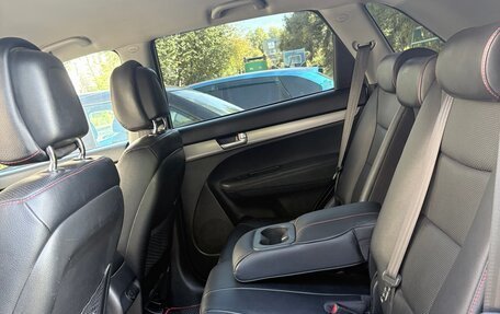 KIA Sorento II рестайлинг, 2013 год, 1 650 000 рублей, 18 фотография