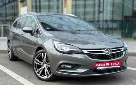 Opel Astra K, 2018 год, 1 350 000 рублей, 5 фотография