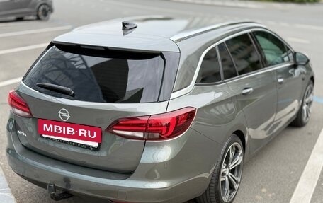 Opel Astra K, 2018 год, 1 350 000 рублей, 8 фотография