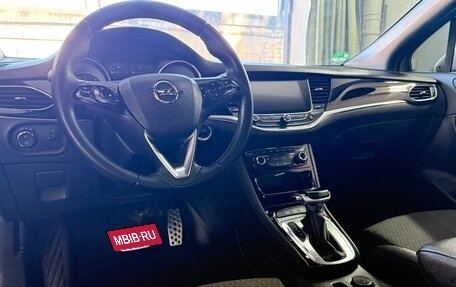 Opel Astra K, 2018 год, 1 350 000 рублей, 27 фотография