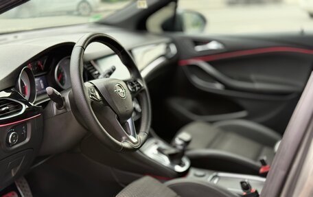 Opel Astra K, 2018 год, 1 350 000 рублей, 35 фотография