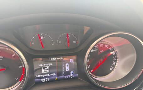 Opel Astra K, 2018 год, 1 350 000 рублей, 33 фотография