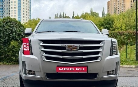 Cadillac Escalade IV, 2016 год, 3 800 000 рублей, 3 фотография