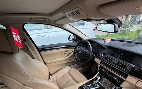 BMW 5 серия, 2011 год, 2 500 000 рублей, 8 фотография