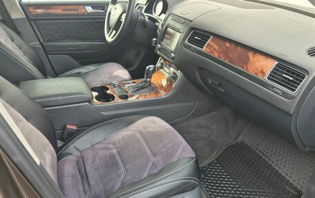 Volkswagen Touareg III, 2012 год, 1 395 000 рублей, 9 фотография