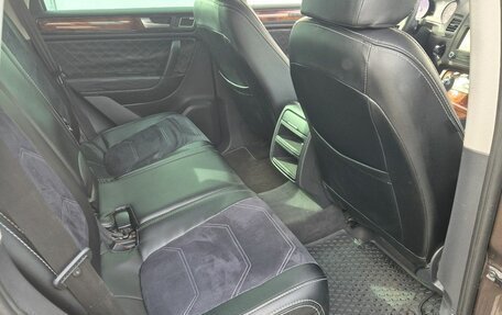 Volkswagen Touareg III, 2012 год, 1 395 000 рублей, 10 фотография