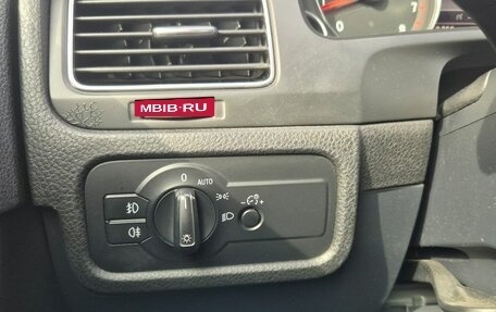 Volkswagen Touareg III, 2012 год, 1 395 000 рублей, 14 фотография