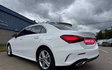 Mercedes-Benz A-Класс, 2022 год, 2 250 000 рублей, 6 фотография