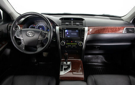 Toyota Camry, 2014 год, 1 699 000 рублей, 9 фотография