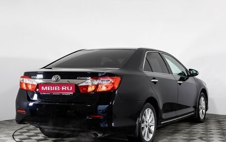 Toyota Camry, 2014 год, 1 699 000 рублей, 5 фотография
