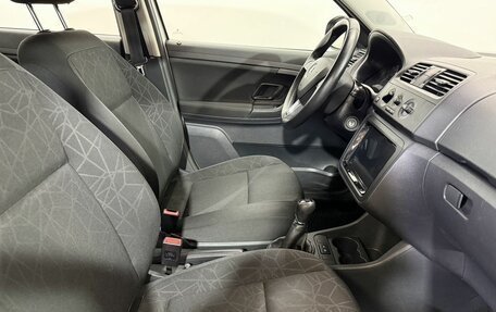 Skoda Fabia II, 2013 год, 560 000 рублей, 9 фотография