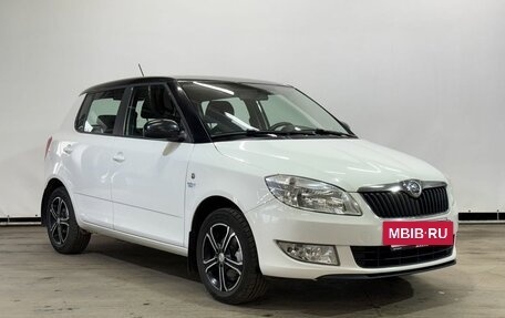 Skoda Fabia II, 2013 год, 560 000 рублей, 3 фотография