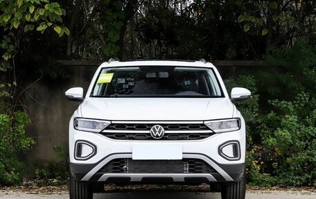 Volkswagen T-Roc I, 2026 год, 2 330 000 рублей, 2 фотография