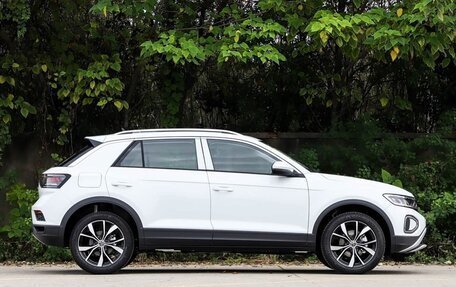 Volkswagen T-Roc I, 2026 год, 2 330 000 рублей, 3 фотография