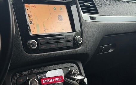 Volkswagen Touareg III, 2012 год, 1 660 000 рублей, 16 фотография