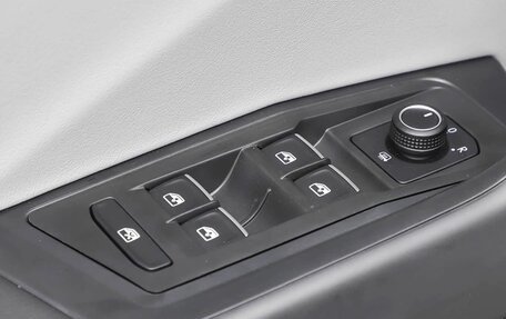 Volkswagen T-Roc I, 2026 год, 2 330 000 рублей, 10 фотография