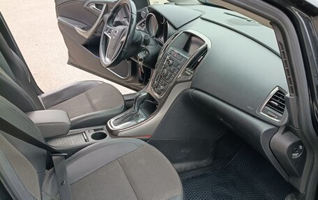 Opel Astra J, 2011 год, 700 000 рублей, 9 фотография