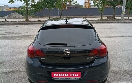 Opel Astra J, 2011 год, 700 000 рублей, 5 фотография