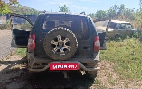 Chevrolet Niva I рестайлинг, 2015 год, 340 000 рублей, 5 фотография