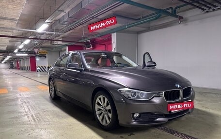 BMW 3 серия, 2013 год, 1 490 000 рублей, 11 фотография