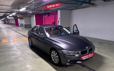 BMW 3 серия, 2013 год, 1 490 000 рублей, 12 фотография