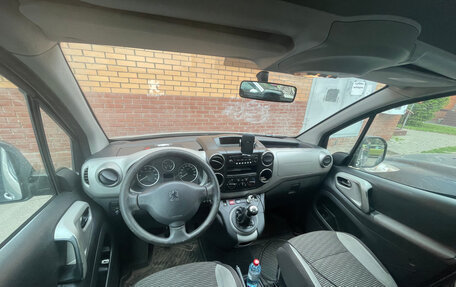 Peugeot Partner II рестайлинг 2, 2011 год, 650 000 рублей, 7 фотография