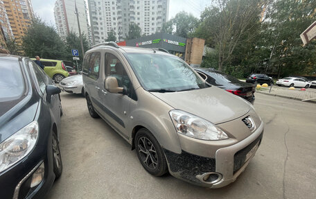 Peugeot Partner II рестайлинг 2, 2011 год, 650 000 рублей, 10 фотография