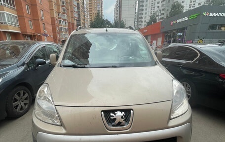 Peugeot Partner II рестайлинг 2, 2011 год, 650 000 рублей, 9 фотография