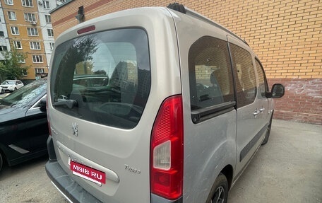 Peugeot Partner II рестайлинг 2, 2011 год, 650 000 рублей, 12 фотография