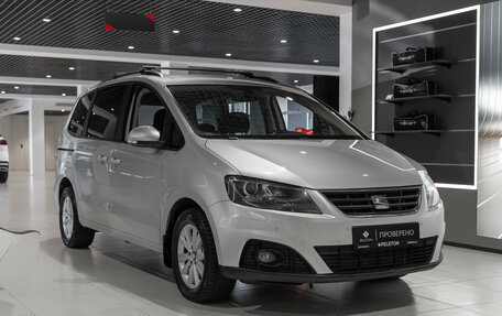 SEAT Alhambra II рестайлинг, 2015 год, 1 770 000 рублей, 2 фотография