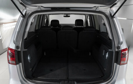 SEAT Alhambra II рестайлинг, 2015 год, 1 770 000 рублей, 22 фотография