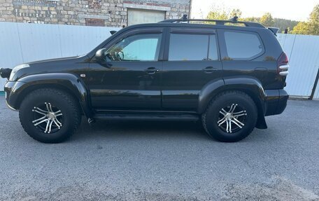Toyota Land Cruiser Prado 120 рестайлинг, 2007 год, 2 870 000 рублей, 2 фотография