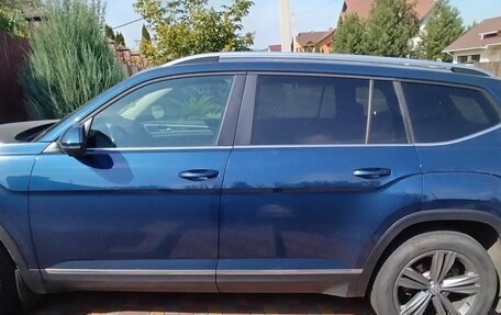 Volkswagen Teramont I, 2019 год, 3 000 000 рублей, 4 фотография