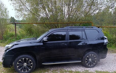 Toyota Land Cruiser Prado 150 рестайлинг 2, 2013 год, 4 100 000 рублей, 2 фотография