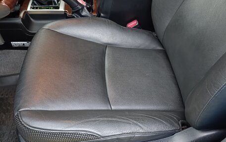 Toyota Land Cruiser Prado 150 рестайлинг 2, 2013 год, 4 100 000 рублей, 8 фотография