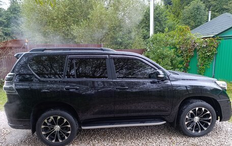 Toyota Land Cruiser Prado 150 рестайлинг 2, 2013 год, 4 100 000 рублей, 4 фотография