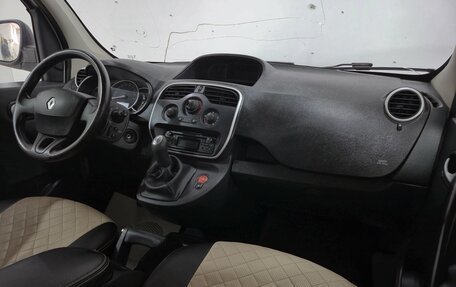 Renault Kangoo II рестайлинг, 2013 год, 600 000 рублей, 16 фотография