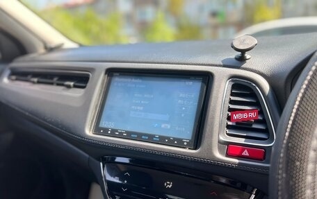 Honda Vezel, 2014 год, 1 400 000 рублей, 7 фотография