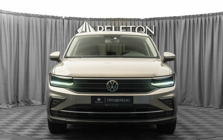 Volkswagen Tiguan II, 2021 год, 2 360 000 рублей, 3 фотография