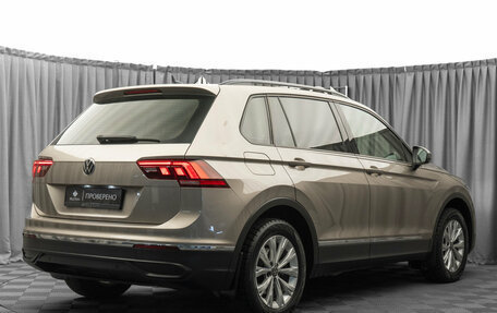 Volkswagen Tiguan II, 2021 год, 2 360 000 рублей, 5 фотография
