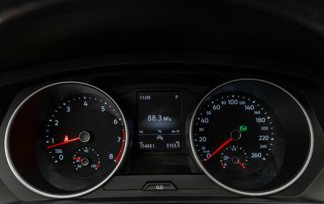 Volkswagen Tiguan II, 2021 год, 2 360 000 рублей, 11 фотография