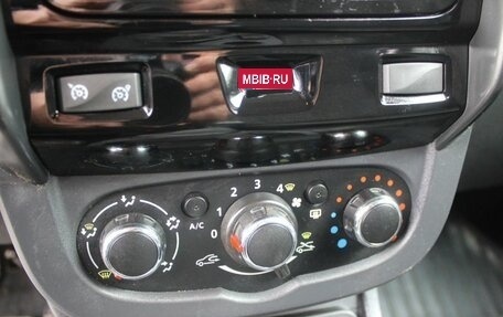 Renault Duster I рестайлинг, 2016 год, 1 359 000 рублей, 17 фотография