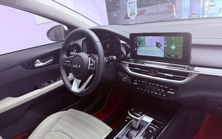 KIA K3, 2023 год, 2 170 000 рублей, 7 фотография