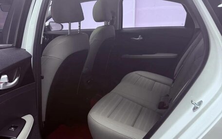 KIA K3, 2023 год, 2 170 000 рублей, 18 фотография