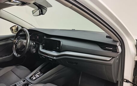 Skoda Octavia IV, 2021 год, 2 370 000 рублей, 19 фотография