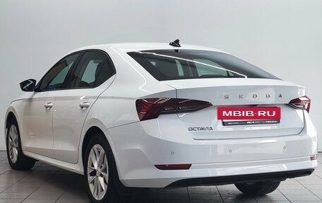 Skoda Octavia IV, 2021 год, 2 370 000 рублей, 7 фотография