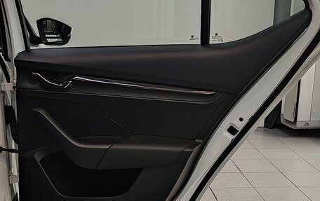 Skoda Octavia IV, 2021 год, 2 370 000 рублей, 32 фотография